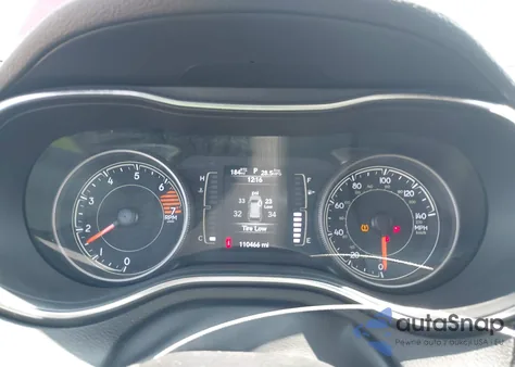 2019 Jeep Cherokee Latitude Fwd z USA, uszkodzony, nr VIN 1C4PJLCB9KD333075